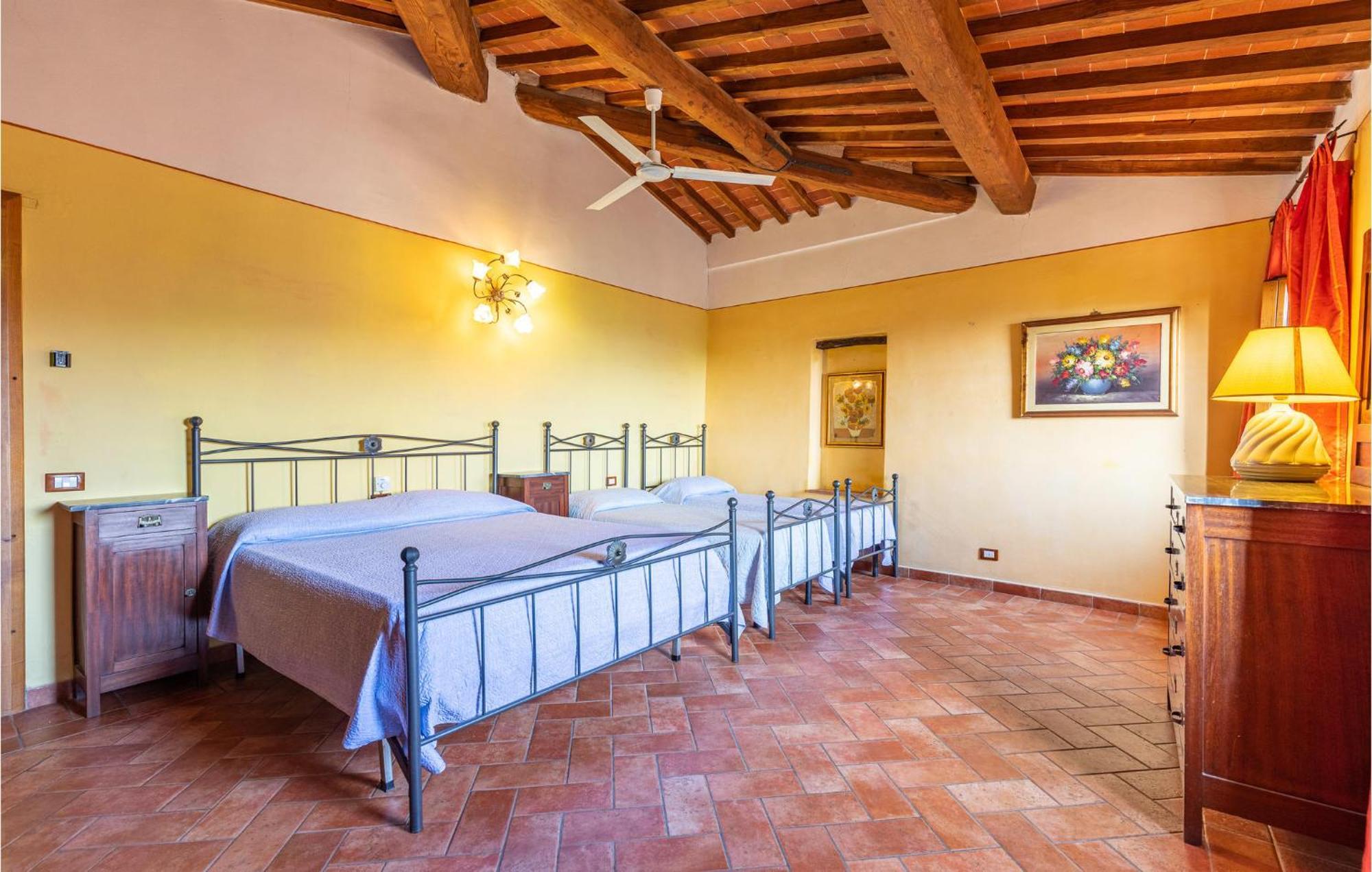 Awesome Home In Marliana With Kitchenette Экстерьер фото